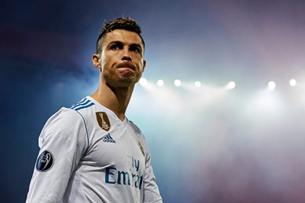 Tháp Eiffel chỉ có một, và Ronaldo cũng là duy nhất