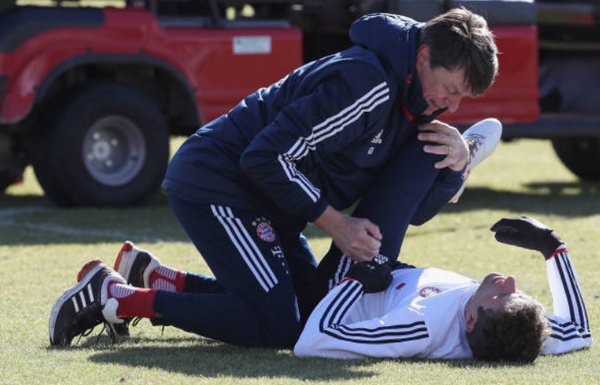 Ảnh bài viết Thomas Muller được săn sóc kỹ càng trên sân tập