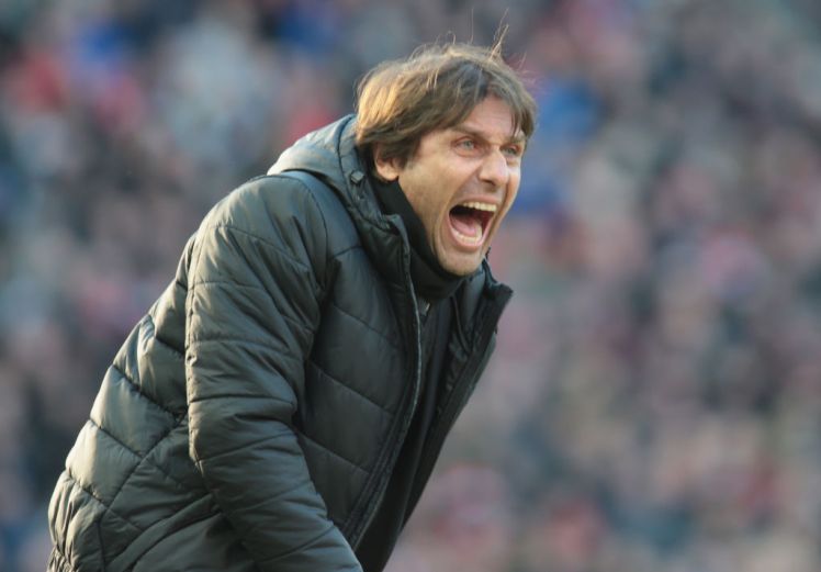 PSG xây dựng 'dream team': Conte và 3 'trò cưng' đến Paris?