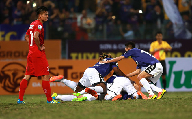 Ảnh bài viết Quang Hải im tiếng, Hà Nội FC vẫn khuất phục Hải Phòng