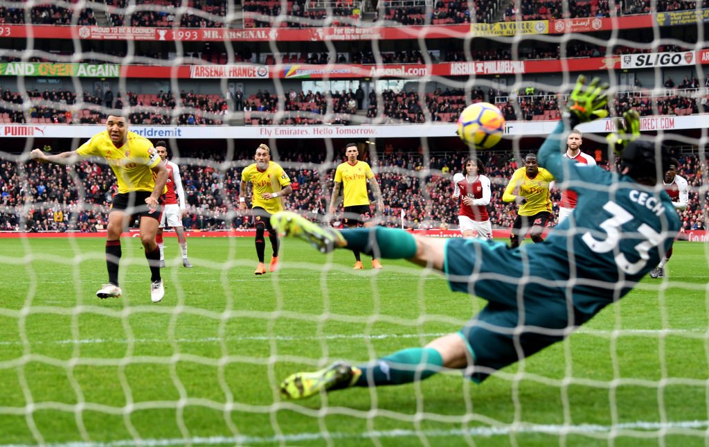 5 thủ môn lừng lẫy Ngoại hạng Anh: Cech và ai nữa?