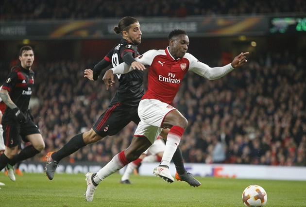 Ảnh bài viết Milan thua đau vì Welbeck ngã đẹp