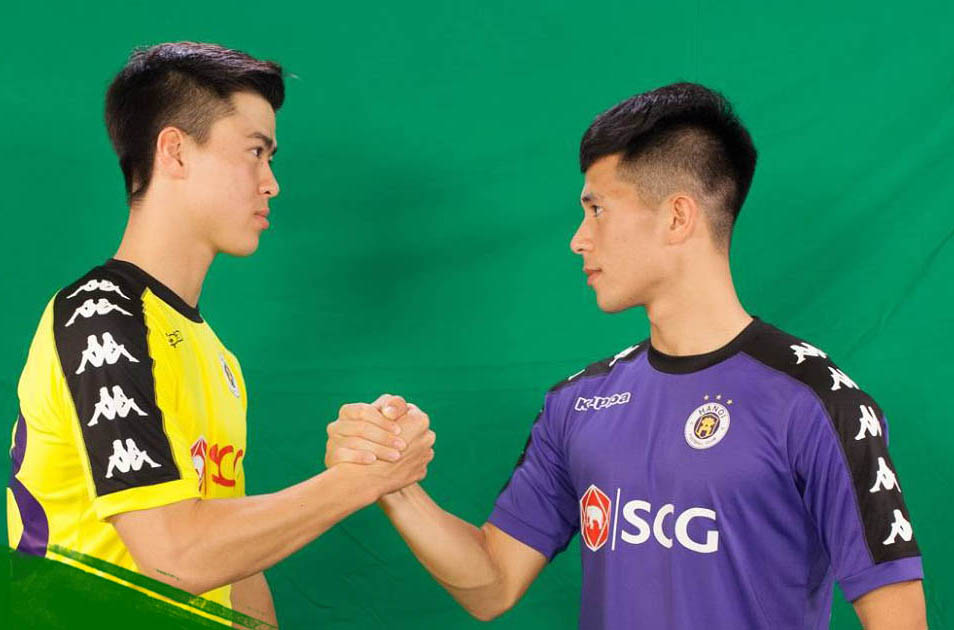 Ảnh bài viết Đình Trọng – Duy Mạnh: “Chất thép” trong tay Chu Đình Nghiêm