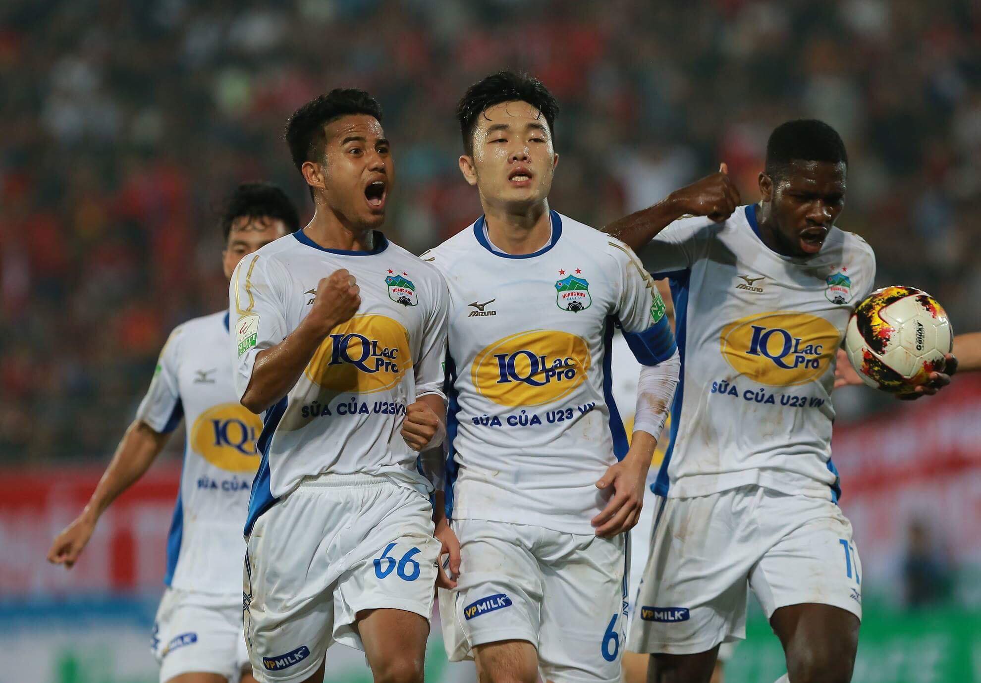 Ảnh bài viết Ông Hải “lơ”: “Tuấn Anh khó lắm, HAGL phải thay đổi đi”