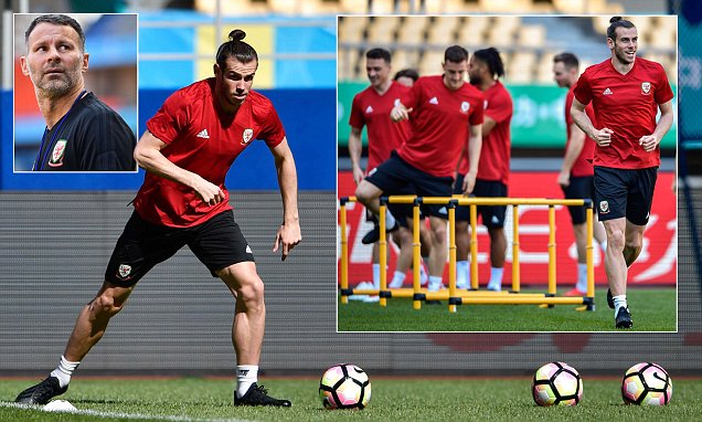 Ảnh bài viết Giggs khiến Bale mệt nhoài ở buổi tập đầu của xứ Wales