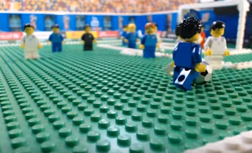 Các chiến binh Lego của Italia và Argentina so tài với nhau như thế nào?