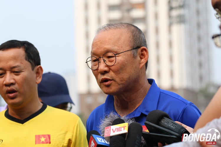 Ảnh bài viết HLV Park Hang-seo lo lắng vì không có nhiều thời gian chuẩn bị