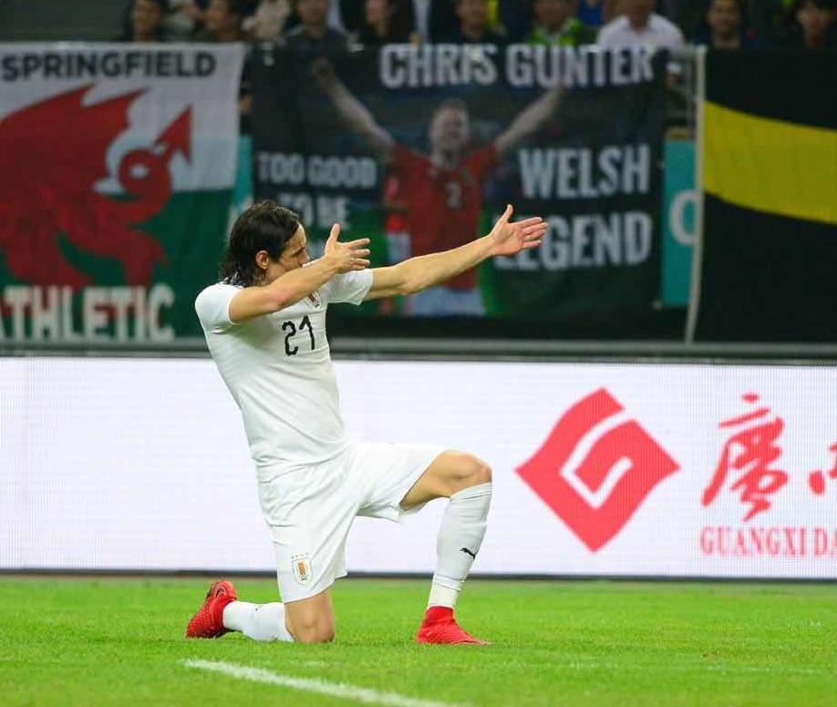 Ảnh bài viết Cavani lại ghi bàn, Uruguay đăng quang trên đất Trung Quốc