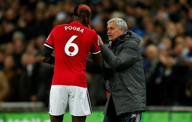 Thiết lập cột mốc mới, Paul Pogba bắn tin cực vui cho Mourinho