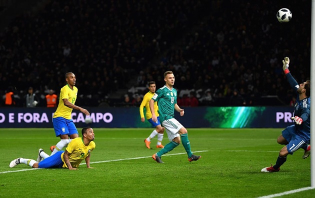 Ngôi sao Man City lên tiếng, Brazil "lấy lại thể diện" trước người Đức