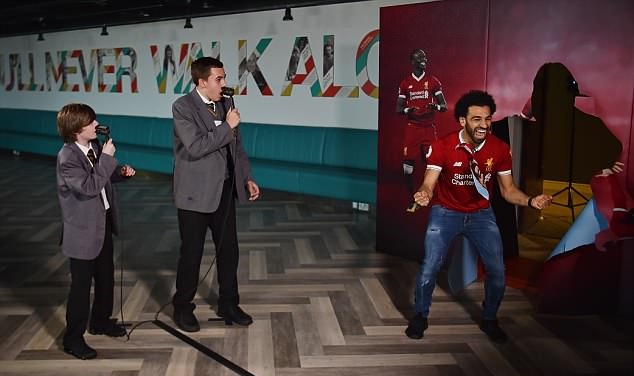 Ảnh bài viết Salah 'xuất quỷ nhập thần', CĐV nhí vui khôn xiết