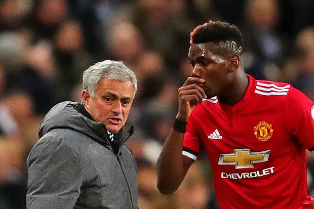 Huyền thoại Bryan Robson gửi lời khuyên đến Pogba