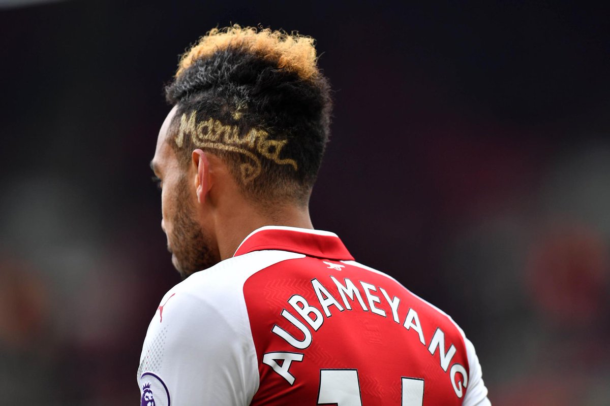 Ảnh bài viết Aubameyang nói gì về cái tên bí ẩn trên tóc
