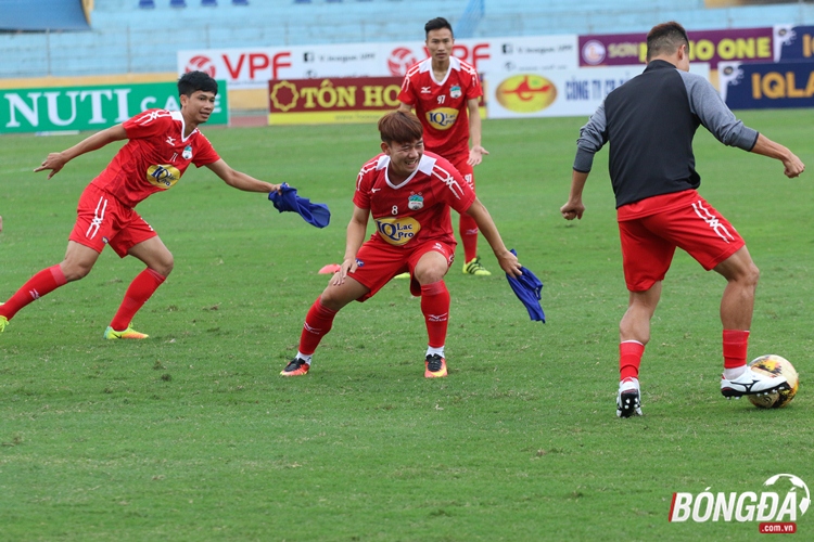 HAGL tập kín, sẵn sàng chiến Hà Nội FC