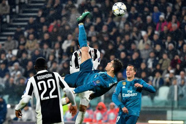 HLV Zidane "hạ thấp" tuyệt phẩm của Ronaldo