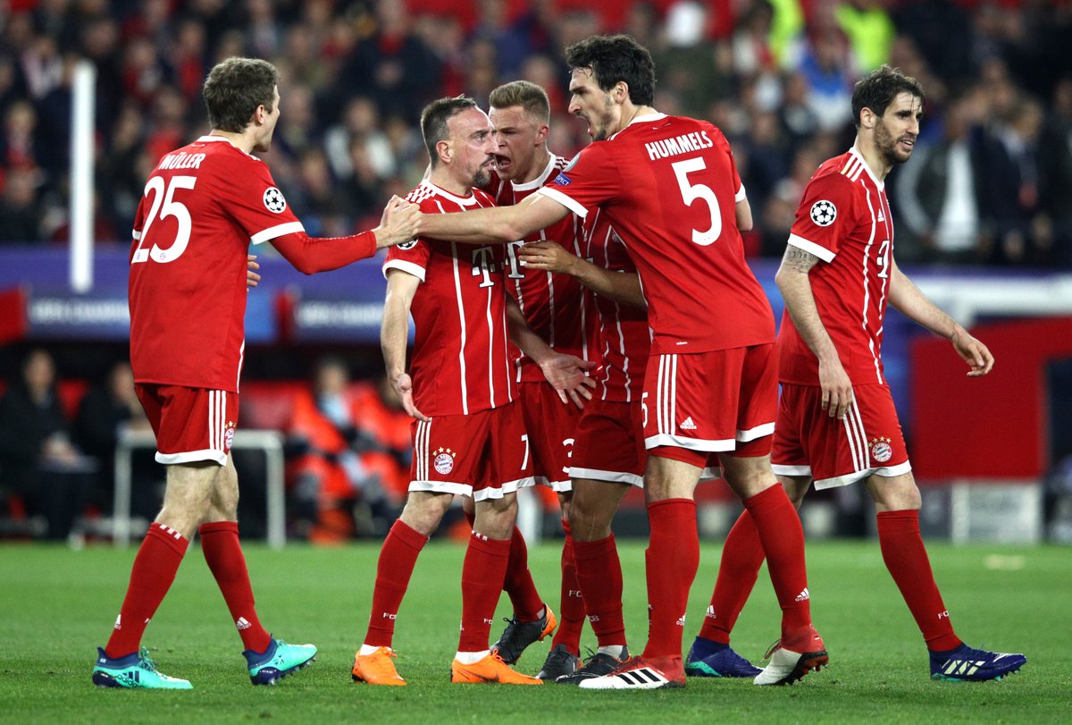 Lội ngược dòng tại Sanchez Pizjuan, Bayern đặt một chân vào bán kết