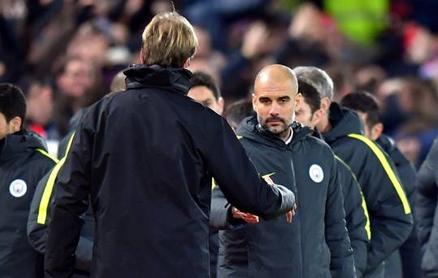 Pep Guardiola: "Làm gì có chuyện Man City sẽ phòng ngự tại Anfield?"
