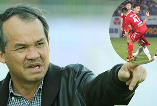 Ảnh bài viết Án phạt của bầu Đức: Sự chuyên nghiệp hay nóng giận nhất thời?