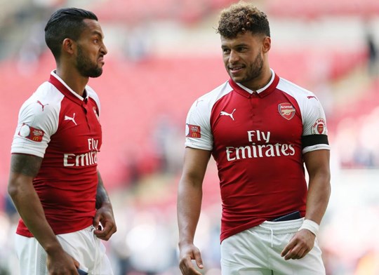 Walcott và Chamberlain cùng tiết lộ lí do rời Arsenal