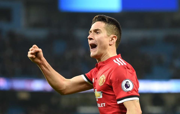 Ander Herrera nói gì sau khi "phỉ báng" logo Man City?
