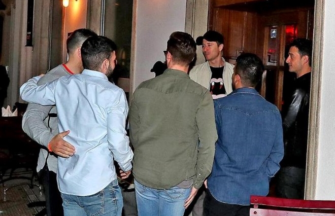 Cầu thủ Bayern Munich bí mật ăn mừng chức vô địch thứ 28