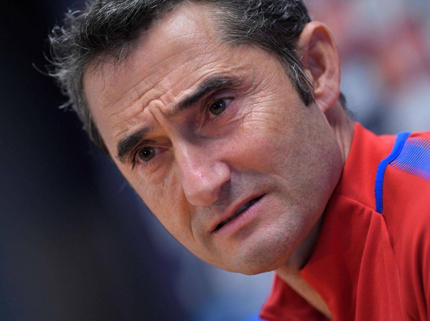 Barcelona thua sấp mặt, HLV Valverde nói gì?