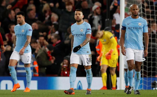 Cựu trọng tài Graham Poll: "Trọng tài khiến Man City thua 3 trận liền"