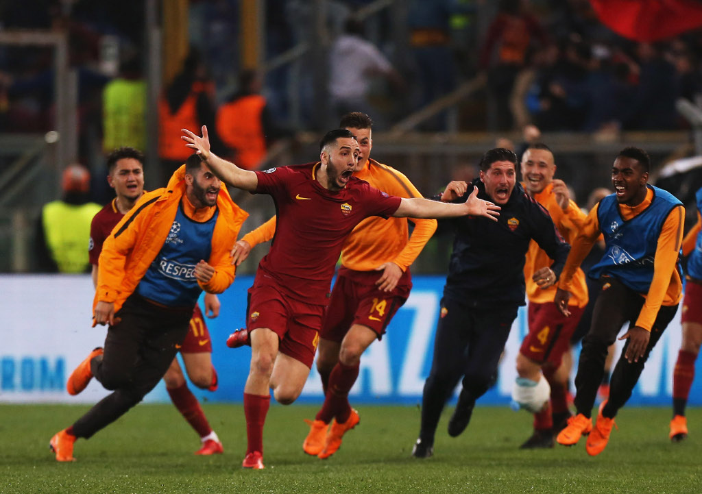 Lượt về tứ kết Champions League: Ngã mũ trước người Ý