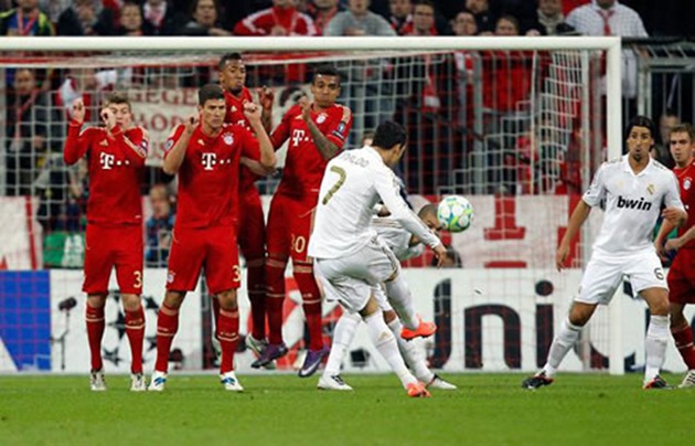 Tái ngộ Real Madrid, Jupp Heynckes khiếp sợ Ronaldo