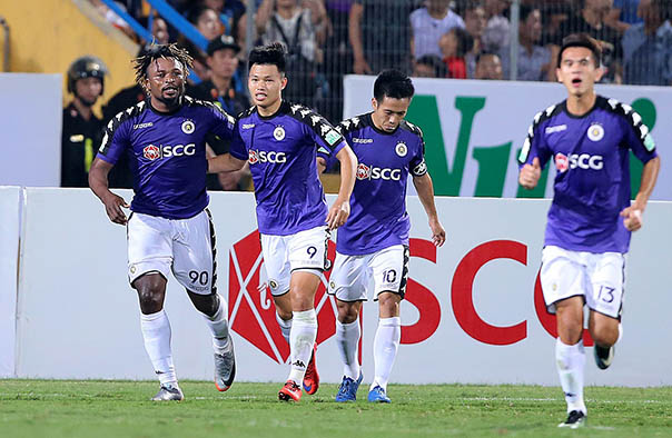 Tổng hợp vòng 5 V-League 2018: Hà Nội FC vô đối, HAGL lại thua tan nát