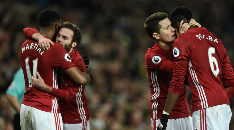Lật đổ Man City, Mourinho bán gấp 4 cái tên