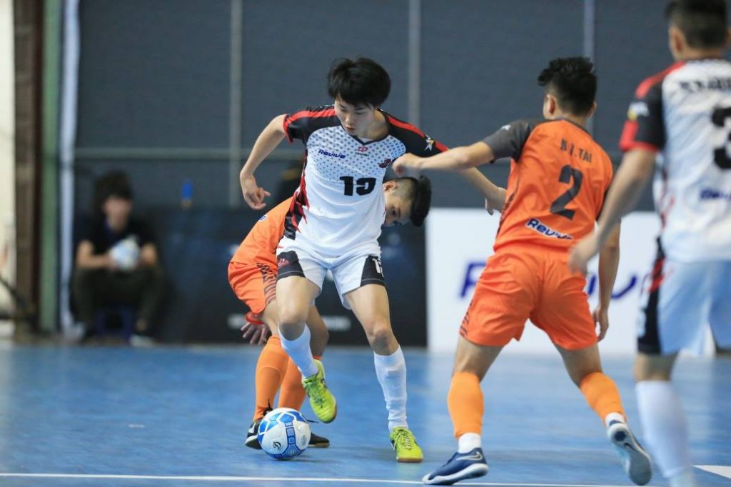 Nửa chặng đường đáng nhớ của giải Futsal VFL
