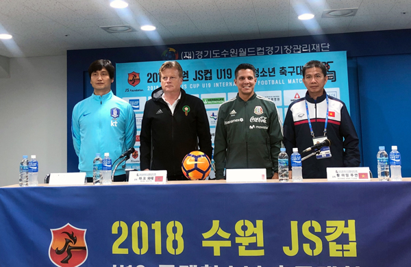 HLV U19 Mexico: Đá với Việt Nam, chúng tôi không cần giấu bài