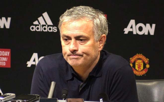 MU hụt ngôi vương: Mourinho bất lực vì đâu?