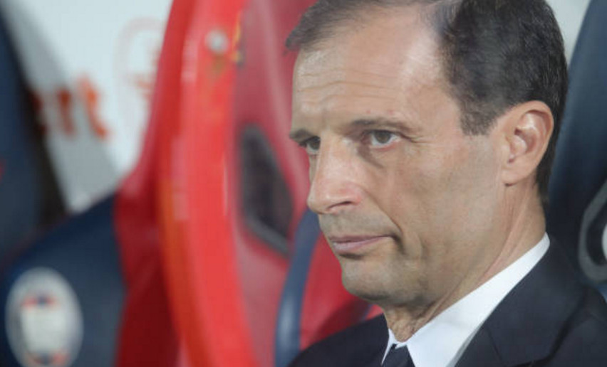 Allegri chết lặng trên ghế huấn luyện vì sự chủ quan của Juventus
