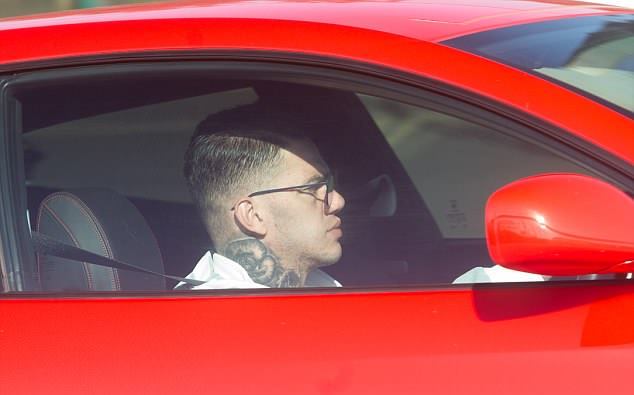 Ảnh bài viết Đến sân tập, dàn sao Man City vẫn vận đồ cực 'chất'