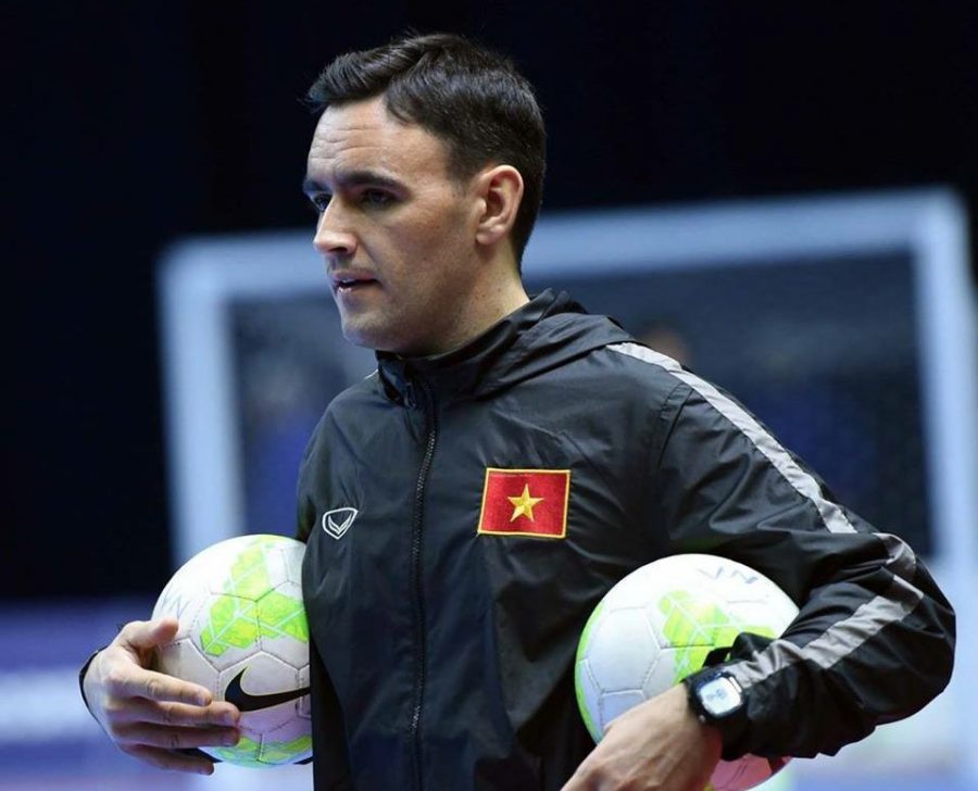 Hector Souto Vazquez - HLV đầy tâm huyết với futsal Việt Nam