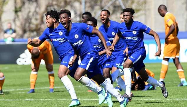 Thắng 11m cân não, Chelsea vào chung kết Champions League giải trẻ