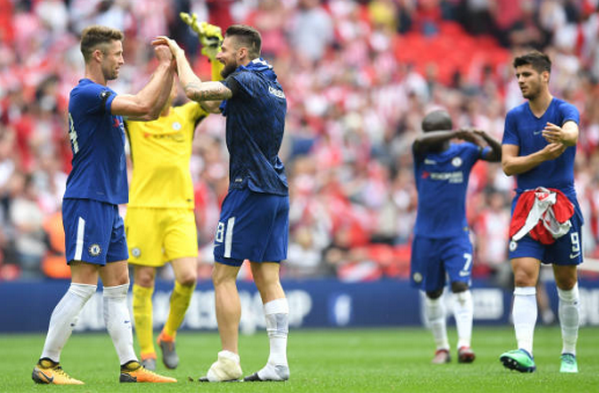 'Giroud gọi, Morata trả lời', Chelsea hẹn Man United tại chung kết 