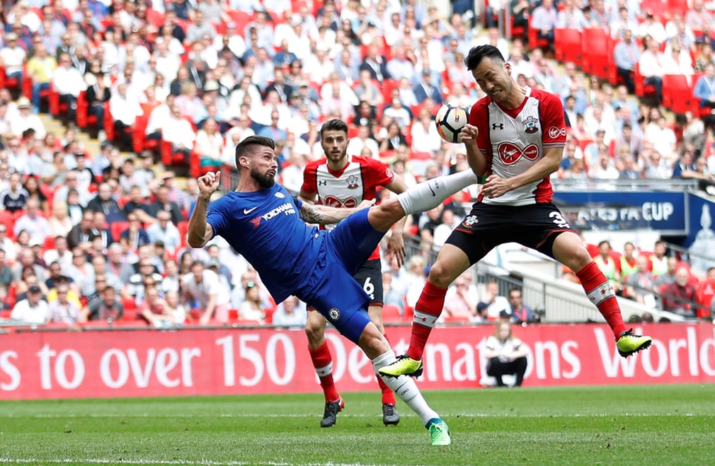 Thống kê ấn tượng NHA & bán kết FA Cup: Miền đất hứa của Sanchez!