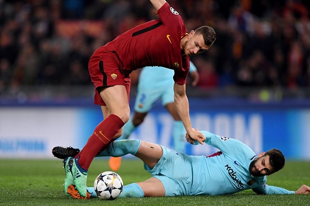 Điểm nóng Liverpool - Roma: Đêm của các tiền đạo?