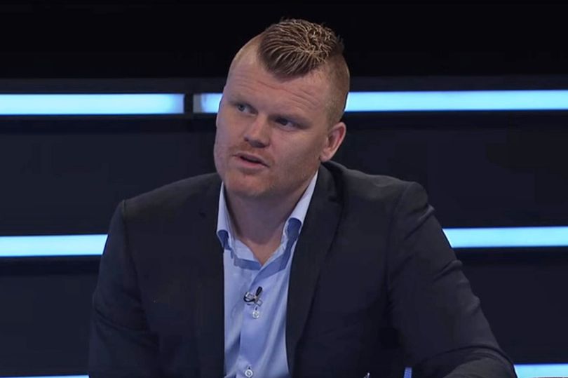 Riise hiến kế để Roma "sống sót" ở Anfield