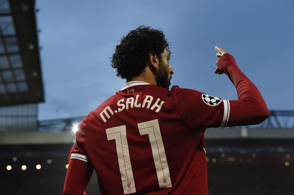 Mohamed Salah trên con đường phá vỡ thế độc tôn Messi-Ronaldo