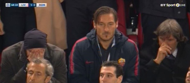 Totti 'cạn lời' khi chứng kiến AS Roma bị Salah nhấn chìm
