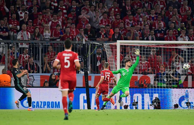 Định mệnh muốn đưa Real Madrid vào chung kết