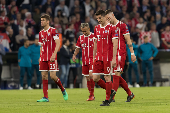 Phung phí cơ hội, Bayern để cơn ác mộng cũ tái hiện