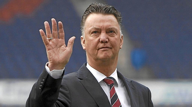 HLV Van Gaal có thể dẫn dắt Arsenal