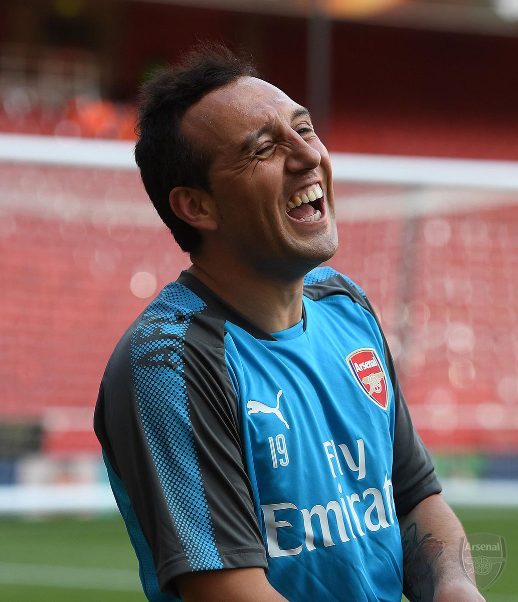 Ảnh bài viết Sau 554 ngày trở lại, Cazorla cười tươi rói trên Emirates