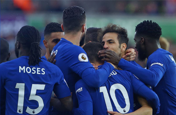 Chelsea hạ Swansea: Thổi bùng ngọn lửa vào Top 4