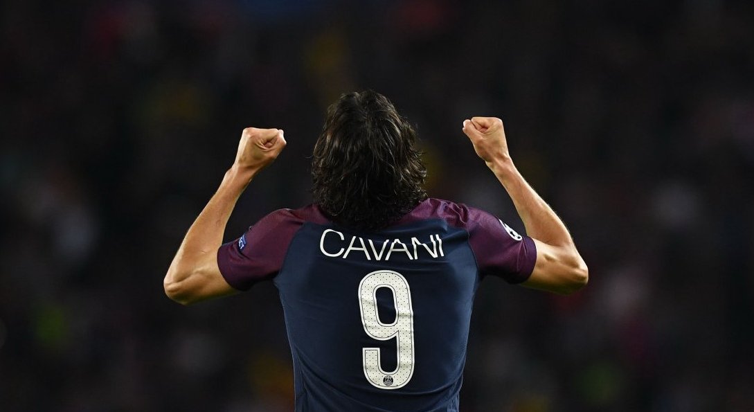Edinson Cavani: Huyền thoại miệt mài